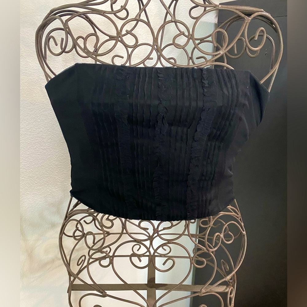 Vintage Express. Ruffle Crop Corset. Size 7/8. Black.